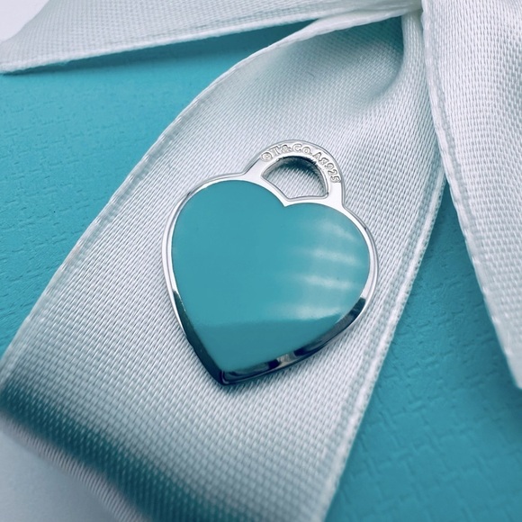 Tiffany & Co. Small Blue Enamel 925 Silver Heart Charm Pendant with Packaging - Picture 3 of 9